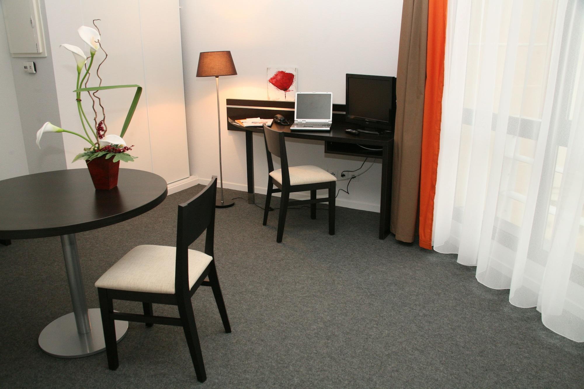 Nemea Appart Hotel Home Suite Nancy Centre מראה חיצוני תמונה