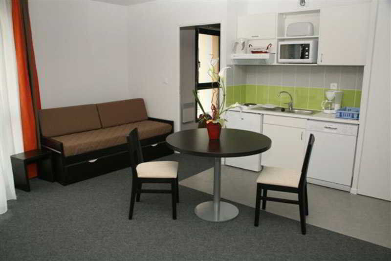 Nemea Appart Hotel Home Suite Nancy Centre מראה חיצוני תמונה